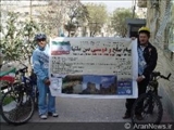 دوچرخه سواران ایرانی حامل پیام صلح وارد باکو شدند 