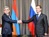 مقام آذری: قرارداد نظامی روسیه و ارمنستان موازنه قوا را درقفقاز جنوبی برهم زد
