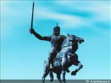 گام دیگری در تحریف تاریخ از سوی مقامات جمهوری آذربایجان: مجسمه بابک خرم دین در باکو علم می شود 
