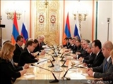مدودیف: روسیه به اقدامات میانجی گرانه برای حل مناقشه قره باغ ادامه می دهد 