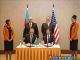 قرارداد تحویل 10 فروند هواپیمای بوئینگ-737 به آذربایجان امضا شد