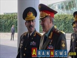تاکيد وزير دفاع جمهوري آذربايجان بر گسترش همکاري هاي نظامي - تسليحاتي باکو با مسکو 