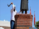 مجسمه موسس جمهوري ترکيه در شهر بندري «زونگولداغ»  و در ساحل درياي سياه، مورد حمله افراد ناشناس قرار گرفت