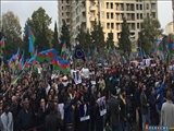 ممانعت نيروهاي پليس در مقابل حضور افرادي که از شهرستان قصد داشتند به تظاهرات در باکو بيايند،