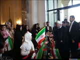 استقبال گرم ایرانیان مقیم باکو از دکتر روحانی