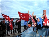مردم ترکیه در پی اعلام پیروزی اردوغان به خیابان ها ریختند
