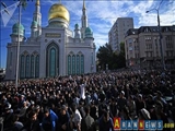 به مناسبت عید سعید قربان: تجمع هزاران تن از مسلمانان روبروی مسجد جامع مسکو