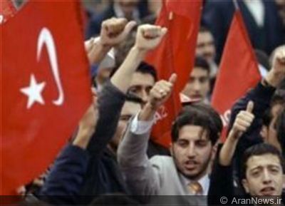 هزاران دانشجو در آنکارا در اعتراض به سیاست‌های دولت ترکیه تظاهرات کردند