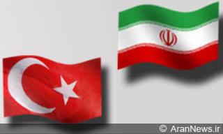 یك سرهنگ ترك: آمریكا قصد برهم زدن روابط ایران و تركیه را دارد